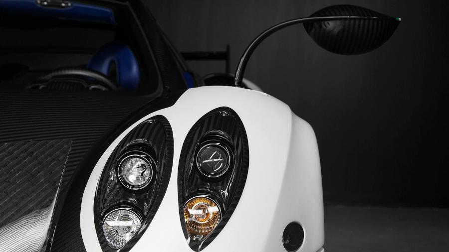 Детали экстерьера Pagani Huayra BC 2018 года  (фото 16 из 27)